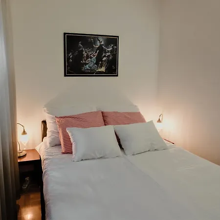 Divan U Banjaluci Апартаменты Баня-Лука